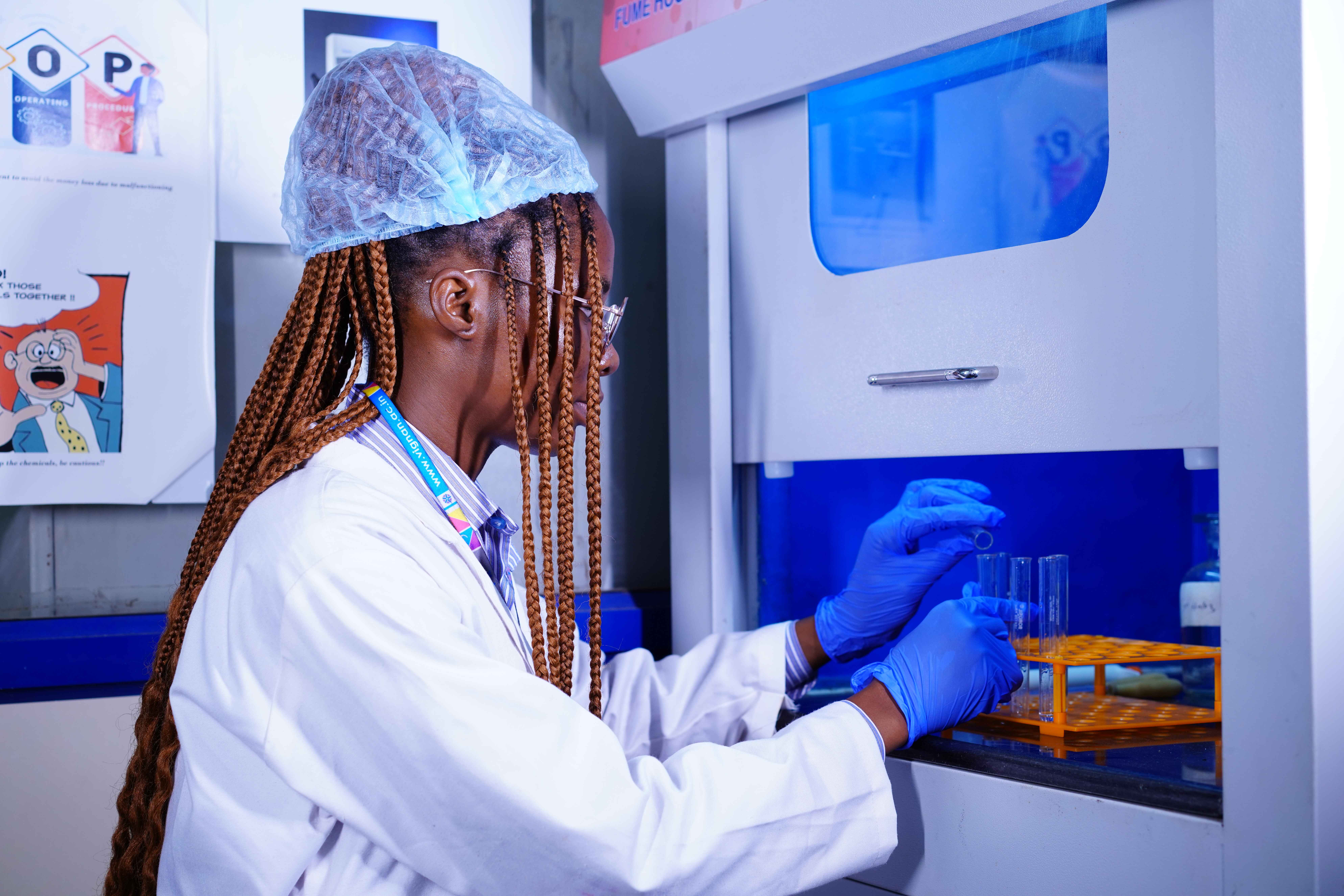 dep_assets/images/Biotechnology/BIgeneralFacility1.jpg
