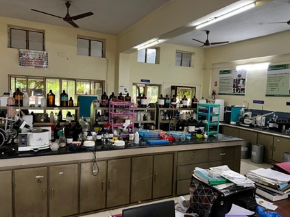 dep_assets/images/facility6_chemistry.jpg