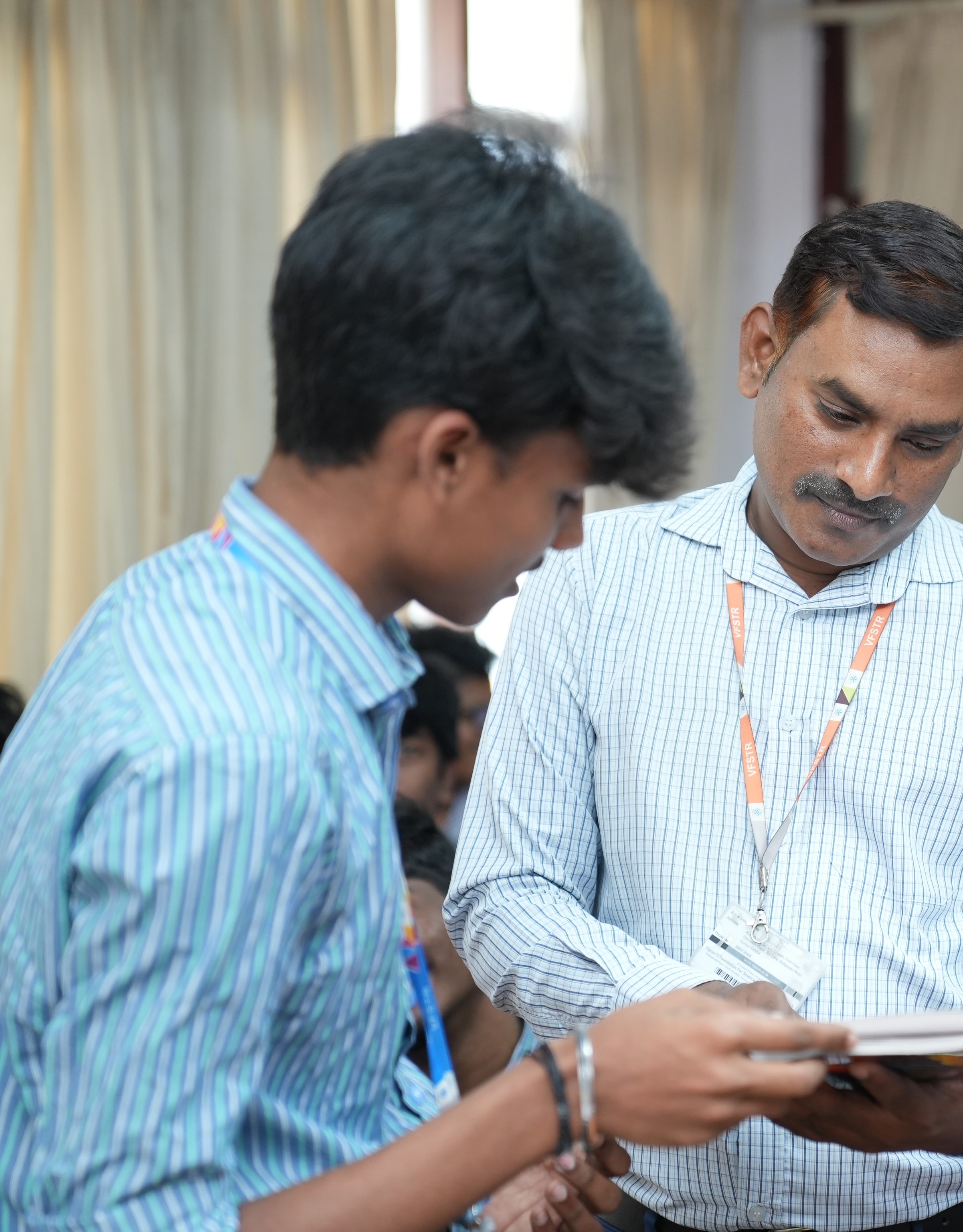 dep_assets/images/teaching_diploma_02.jpg