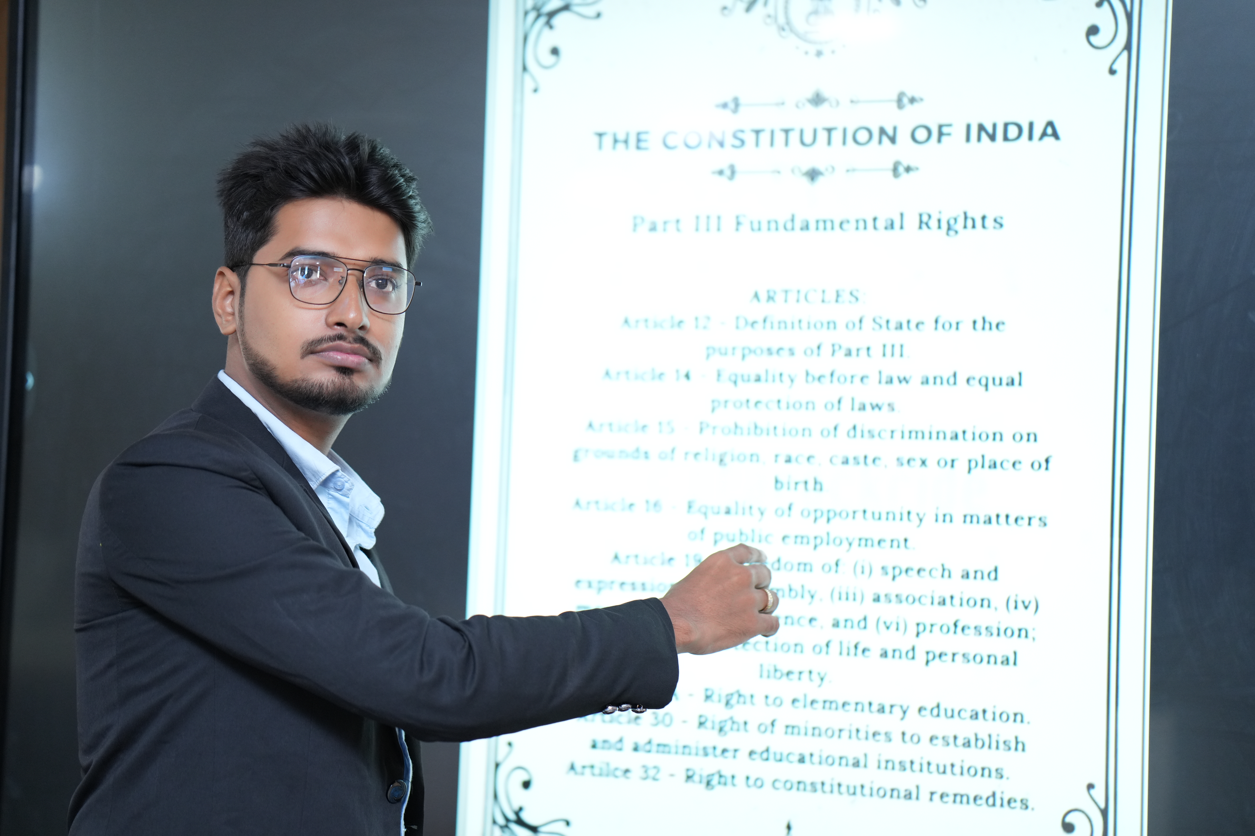 dep_assets/research_fac/law/clu1law3.jpg